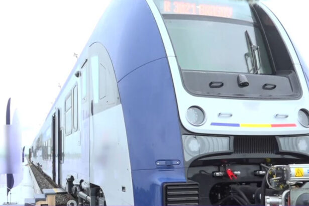 video cum arata primul tren electric construit de polonezi pentru romania face parte dintr un lot de 62 de trenuri si atinge 160 km h 6834276eab0b8