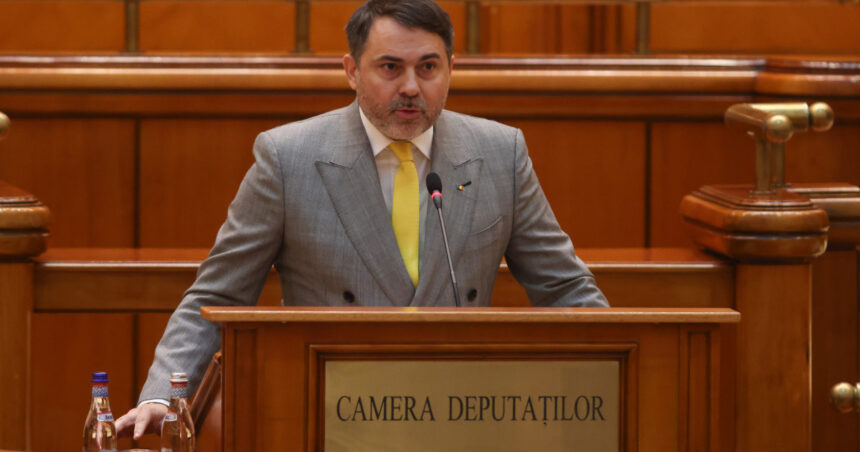 video derapaj al unui deputat aur despre femeile care lucreaza la stat stim foarte bine cum au ajuns in anumite fotolii 68245453baaa2