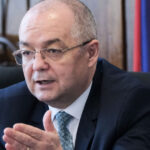 video emil boc astazi practic avem un referendum pentru mentinerea romaniei in ue sau pentru iesirea romaniei din ue 6829a16ca9e8f