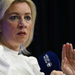 video maria zaharova lumea a vazut imaginile cu macron primind un croseu de dreapta de la sotia sa a fost lovit de mana kremlinului 68349ddd6cc5f