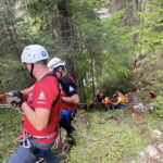 video misiune contracronometru in bihor si alba pentru salvarea unor turisti raniti pe munte unul dintre ei a intrat pe un traseu interzis 6820dae427a04