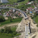 video ultimii kilometri ai sectiunii 5 a autostrazii sibiu pitesti se apropie de finalizare cand se va deschide circulatia 682e38acee1e2