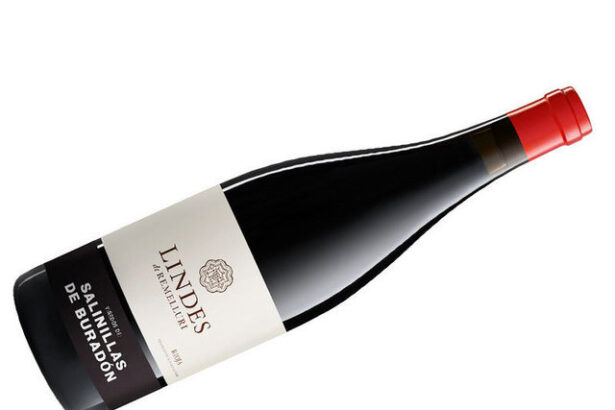 vinul zilei un rosu obtinut din tempranillo garnacha si soiuri locale din rioja alavesa cu note de prune si mure condimente si accente minerale cotat cu 95 de puncte robert parker si 93 de puncte 682978d6acc88
