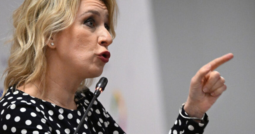 Zaharova a lansat critici acide la adresa României, după ce MAE a denunțat „interferențe rusești”: „Să nu numiți asta alegeri” 1 zaharova a lansat critici acide la adresa romaniei dupa ce mae a denuntat interferente rusesti sa nu numiti asta alegeri 682a5013e6a84