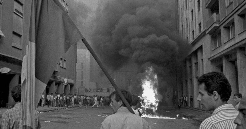 35 de ani de la unul dintre cele mai violente evenimente din istoria României: Mineriada din 13-15 iunie 1990 1 35 de ani de la unul dintre cele mai violente evenimente din istoria romaniei mineriada din 13 15 iunie 1990 684bf2f0a4974