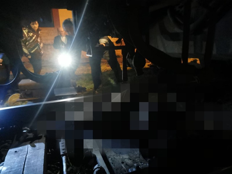accident feroviar tanar lovit de trenul constanta buzau baiatul coborase din garnitura sa fumeze 6857b65bc20f5