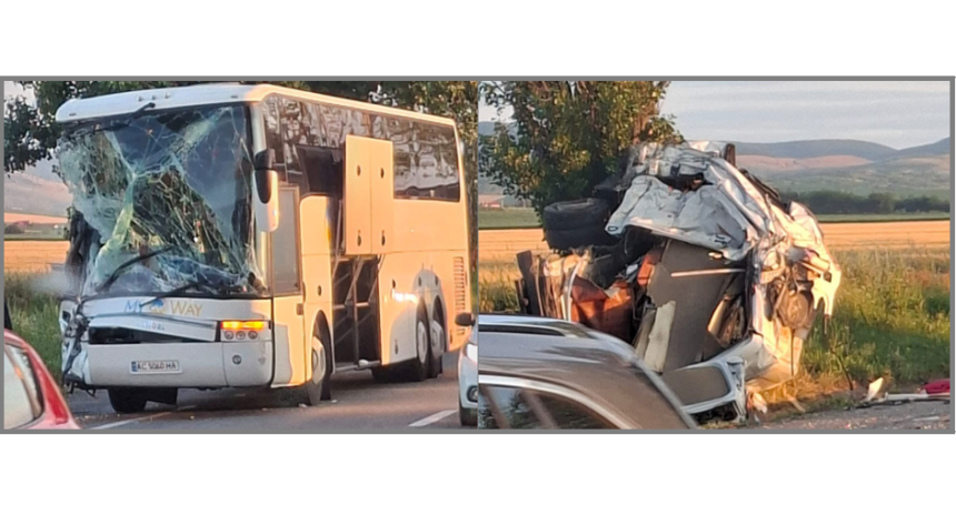 accident grav intre un microbuz si un autocar cu 60 de ucraineni o persoana a murit 68622cda8d4ec