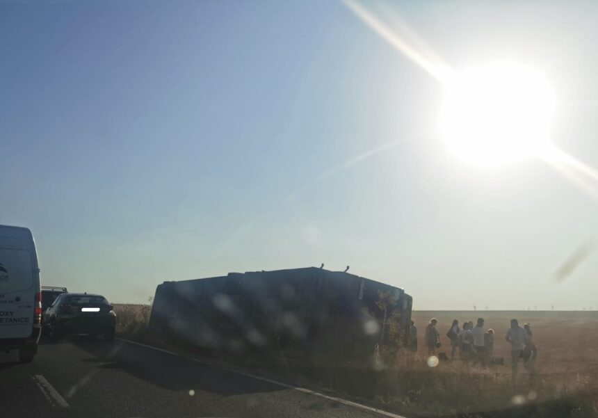accident grav la tariverde planul rosu de interventie activat dupa ce un autocar s a rasturnat 685c1e9777617