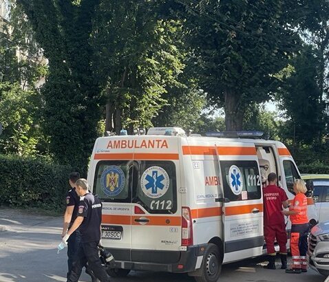 accident rutier in statiunea olimp doua persoane au fost transportate de urgenta la spital 685e8cbd6d91d