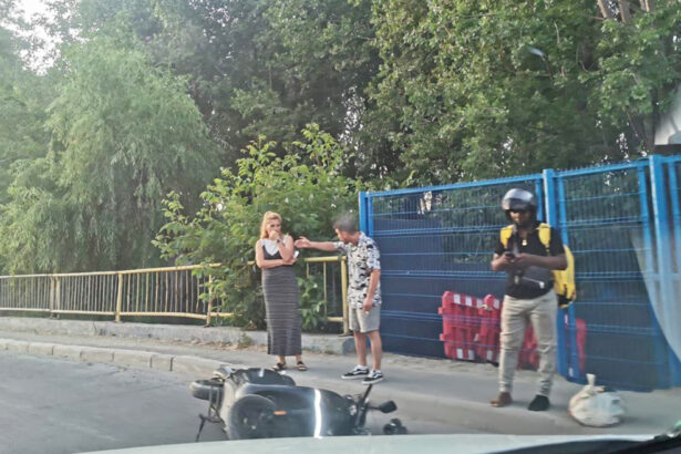 accident rutier la iesire din constanta un livrator pe scuter a ajuns la spital 685c4516703ae