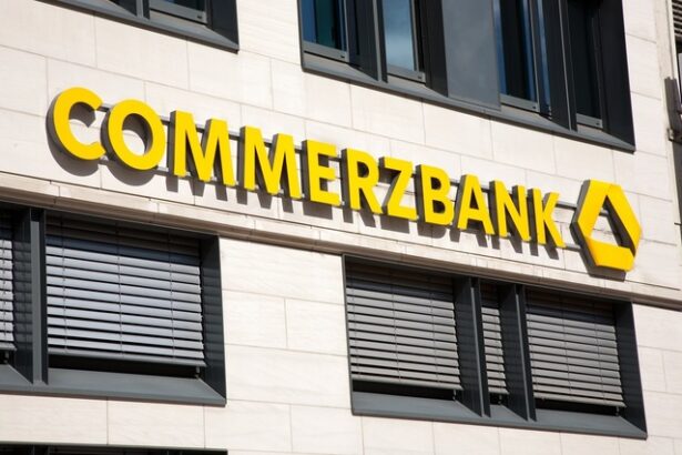 actiunile commerzbank sunt prea scumpe pentru un acord de fuziune spune seful unicredit 684acd4270c29