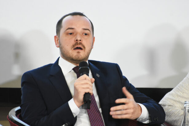 alexandru rogobete sunt in constructie 14 spitale prin pnrr ne bazam pe aceste 14 santiere 685fa6024a1e3