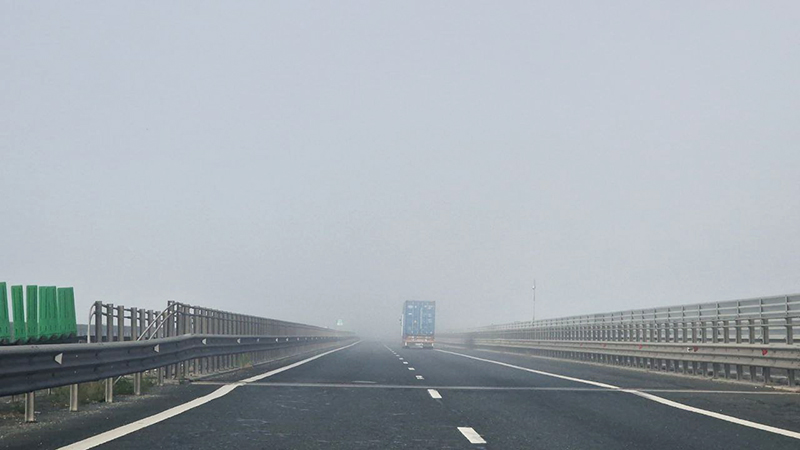 atentie soferi cum se circula pe autostrada a2 bucuresti constanta sunt probleme in zona cernavoda ce spun politistii 6843cc4bc183f