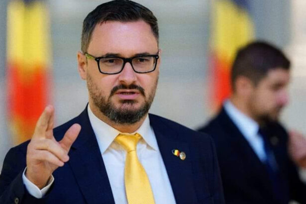 aur refuza din nou sa participe la consultarile de la cotroceni tanasa o mascarada sinistra guvernul e deja facut 6852cd379da40