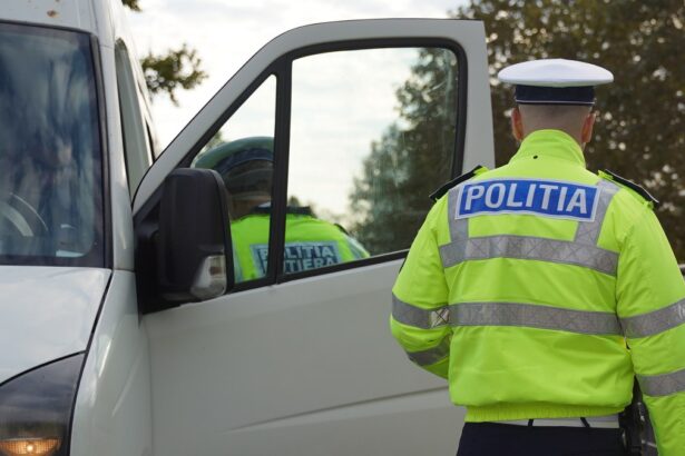 aventuri la medgidia beat crita a dat cu spatele intr un microbuz a rugat soferul sa i parcheze bmw ul iar apoi a cazut cu fata de asfalt 6849fda74e6eb