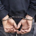 barbatul din brasov care si a agresat sotia intr un loc de joaca sub privirile copilului a fost arestat 68471d6c7fef6