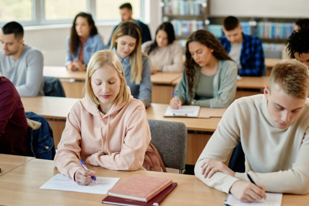 cand sunt programate examenele de corigenta in 2025 calendarul examenului de bacalaureat sesiunea din toamna 6846669a64961