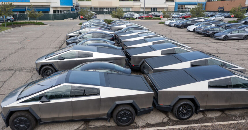 Conflictul dintre Trump și Musk a adus pierderi de 150 de miliarde de dolari pentru compania Tesla într-o singură zi. 1 cearta dintre trump si musk a costat compania tesla 150 de miliarde de dolari intr o singura zi 68427daacabd2