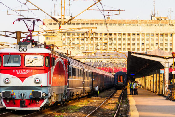 cfr calatori lanseaza trenurile soarelui de la mijlocul lunii iunie ce legaturi au la dispozitie turistii in programul estival 683e740aa3ba5