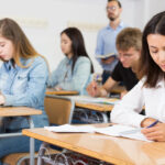 cum se calculeaza media la bacalaureat 2025 ce nota minima trebuie obtinuta la fiecare proba 6846a5e3889a5