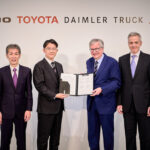 daimler truck si toyota devin parteneri egali intr o noua companie de camioane ce va fi listata pe bursa 6848740d8c0c3