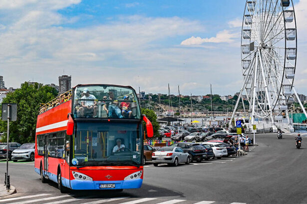 de sambata 14 iunie autobuzele etajate revin pe traseul turistic city tour constanta mamaia 684bbc41c3c82