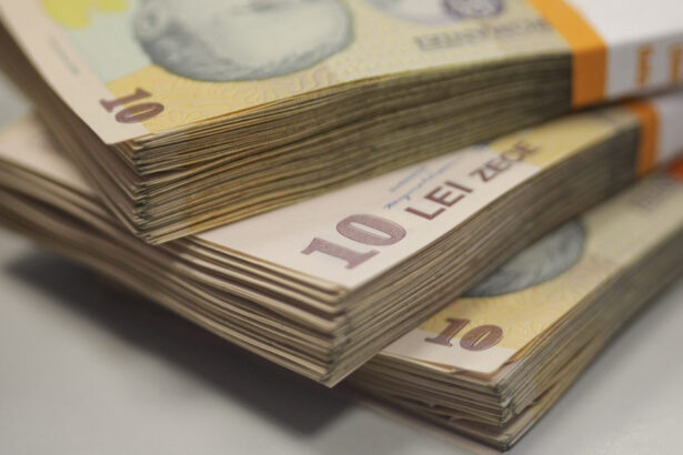 deficitul bugetar a ajuns la 339 la 5 luni procentajul e mai mic dar suma e mai mare decat in aceeasi perioada a anului trecut 685ea71853b59