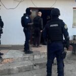 doi proxeneti au dat lovitura cu un salon de masaj au obtinut castiguri enorme exploatand sexual mai multe tinere 685d96a28ba6f