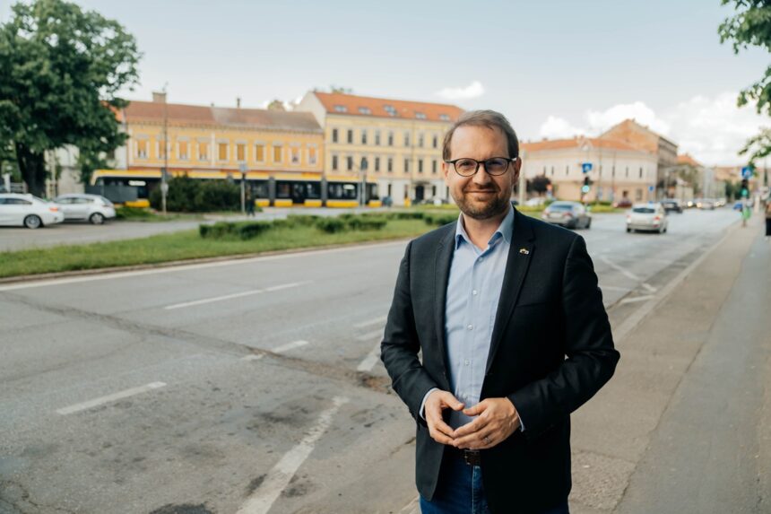 Dominic Fritz, ales președinte al USR cu majoritate clară din primul tur 1 dominic fritz ales presedinte al usr cu majoritate clara inca din primul tur 684c224854d25
