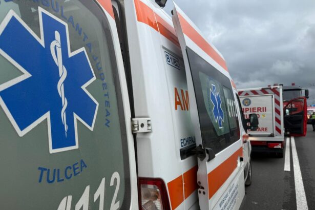 doua autoturisme implicate intr un accident la intersectia stazilor rascoalei 1907 si decebal o femeie este ranita 68518453af34e
