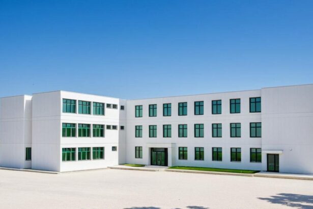 elevii de la scoala 37 vor invata in sali modulare pana la finalizarea lucrarilor de renovare au fost achizitionate trei containere de tip office 685245b97d16d