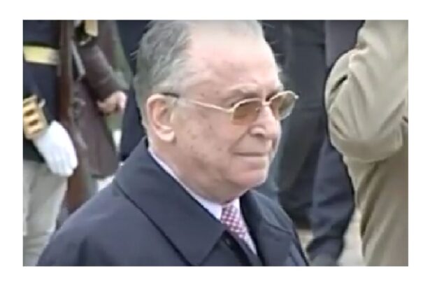 fostul presedinte ion iliescu internat la terapie intensiva la spitalul sri din capitala 684818e7d43f1