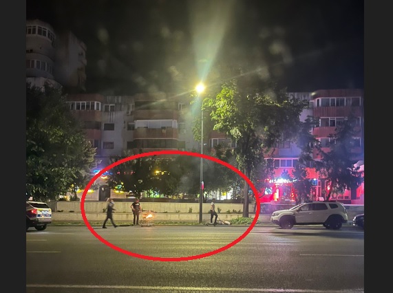 Cărbunii aprinși prin Constanța! Un bărbat a stârnit panică, plimbându-se cu un cărucior în flăcări! 1 foto cu carbunii aprinsi prin constanta un barbat a starnit panica plimbandu se cu un carucior in flacari 684fdab0e0172