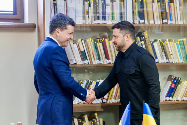 foto nicusor dan s a intalnit cu volodimir zelenski mesajul transmis 683de10851479