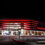 foto porsche opreste investitiile in showroom urile ultramoderne din motive financiare 683fd431088ad