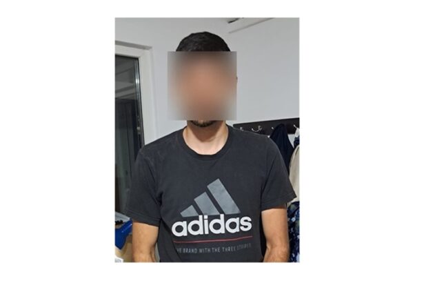 foto substante interzise aproape de autogara nord din constanta suspectul principal prins de jandarmi 6856a73af37ee