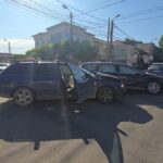 foto video accident rutier in constanta la intersectia strazilor zorelelor si unirii doua autoturisme s au cionit 6846f4e2a548d