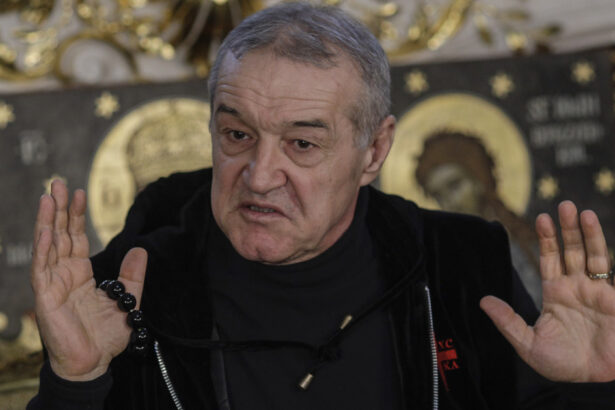 george becali reactioneaza dupa ce a primit interdictie sa cante in strana catedralei patriahale 684409ed0c8d5