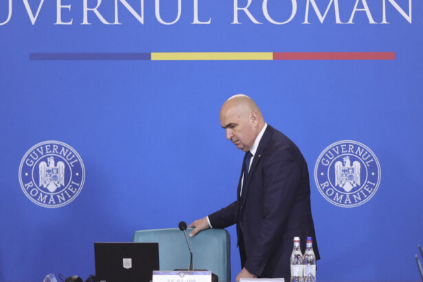 guvernul se intruneste in sedinta la palatul victoria ilie bolojan va anunta masurile de austeritate decise de executiv 685e75ffb2d5b