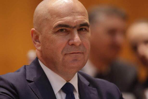 ilie bolojan de ziua drapelului national romania va reusi daca statul actioneaza cu responsabilitate fata de cetateni 685cf6c693c7e