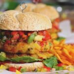 Impossible Foods intenționează să introducă burgerii din carne de laborator în meniurile din Europa până la sfârșitul anului, în contextul declinului pieței americane. 2 in conditiile declinului pietei americane impossible foods vrea sa aduca burgerii din carne de laborator in meniurile din europa pana la sfarsitul anului 686225d9825a6