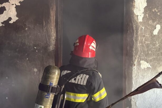 incendiu intr o bucatarie improvizata pe balcon in zona palas doi barbati raniti trei garsoniere afectate de fum 686279f4eb676
