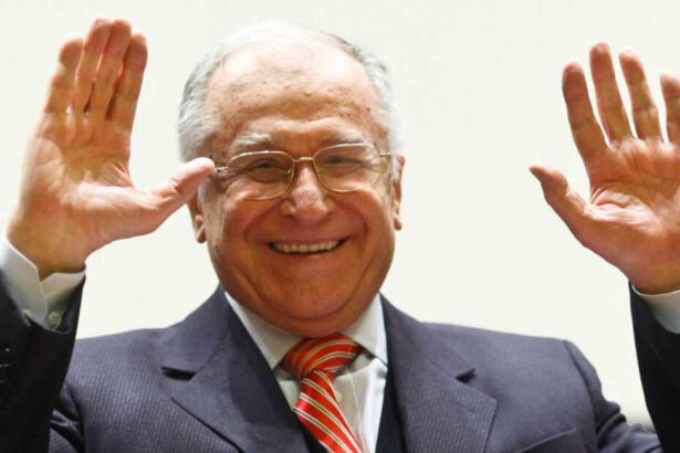 ion iliescu internat de urgenta la spitalul sri fostul presedinte al romaniei in stare grava 68481bfd59840