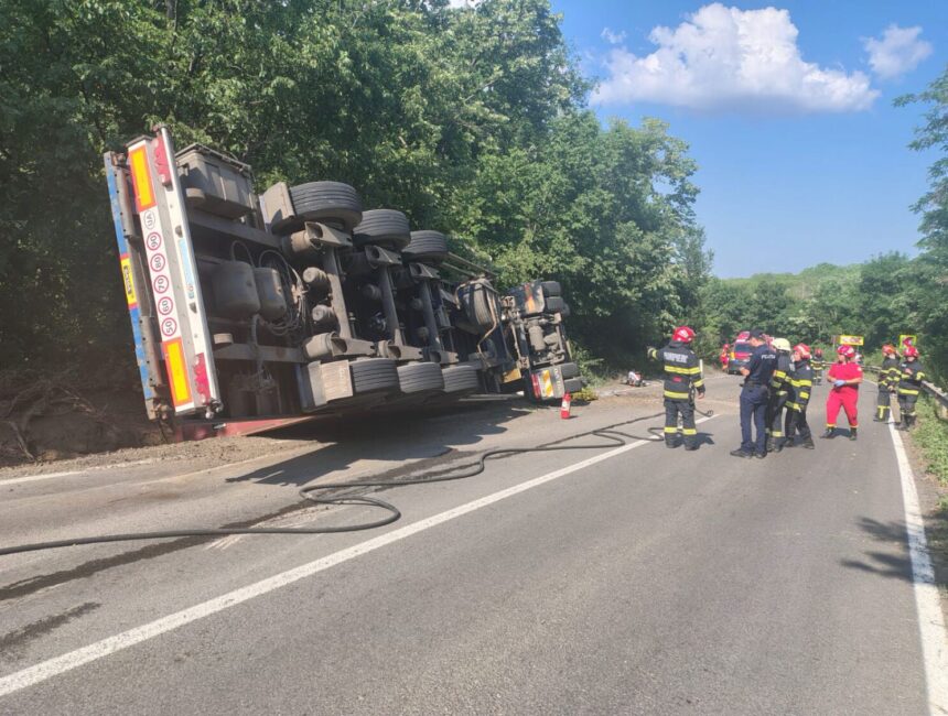 ipj tulcea despre accidentul grav de la somova autocamionul a intrat pe contrasens intr o curba periculoasa de pe dn 22 68470667b9e41