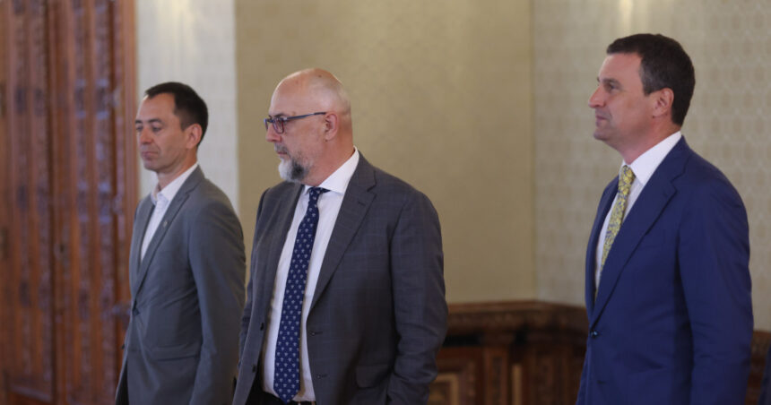 Kelemen Hunor: Altruismul în politică nu există. Mi-am restabilit feng shui-ul. Nu există supărare. Suntem pregătiți să facem un pas înapoi. 1 kelemen hunor altruismul in politica nu e mi am restabilit feng shui ul nu exista suparare suntem gata sa facem noi un pas inapoi 68541eb7e0e6c