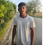 la 17 ani ianis marian buruian din mangalia este eroul care a salvat viata unei turiste la costinesti baiatul s a aruncat fara ezitare in valurile furioase 6848697ac617a