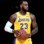 lebron james va juca inca un an la los angeles lakers pentru un salariu de 5 000 de euro pe ora 68622963e8063