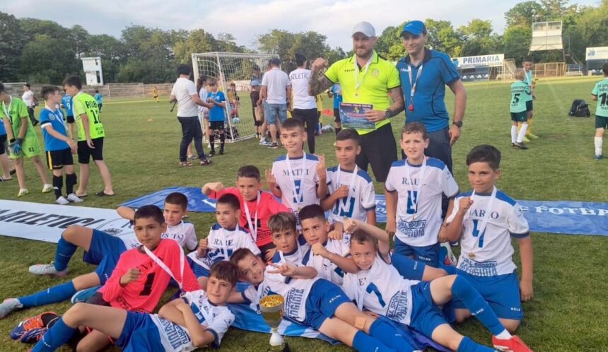 micii fotbalisti de la cs medgidia au cucerit trofeul la cup tulcea 68626211ed4be