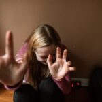 navodari o femeie din ucraina la un pas sa fie violata frustrat ca nu a avut erectie inculpatul a batut victima si i a furat telefonul 684dbd8c51532
