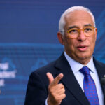 nicusor dan a discutat telefonic cu antonio costa care l a felicitat pentru victoria in alegeri ce au stabilit cei doi 684083b1c8858
